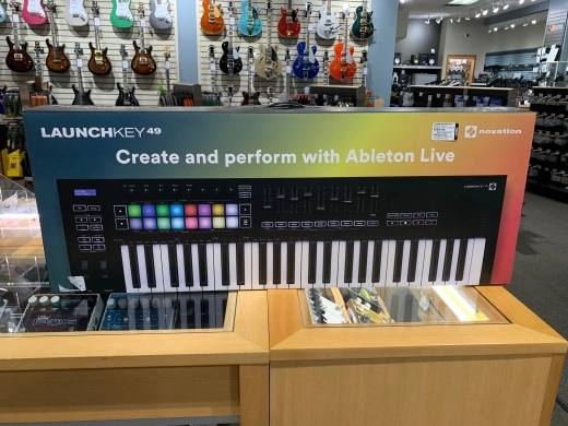 Novation - LAUNCHKEY49 MK3