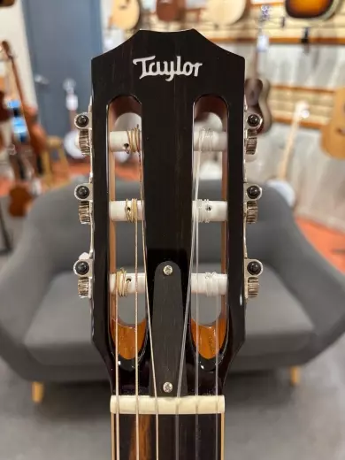 Taylor Guitars - 812CE-N STD 2