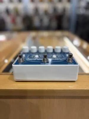 Electro-Harmonix - SUPER PULSAR 2