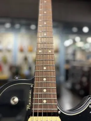 Godin Guitars - G48472 2