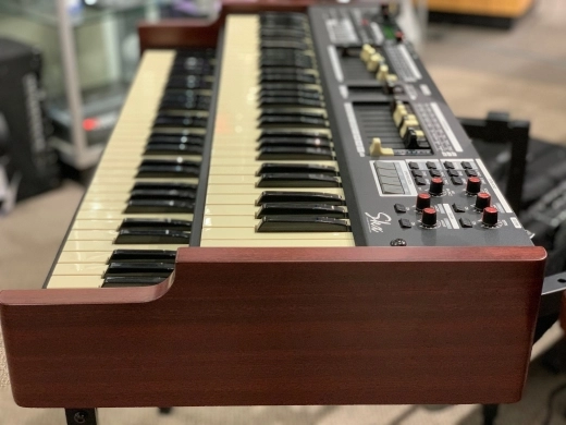 HAMMOND SKX DUAL MANUAL ORGAN 2