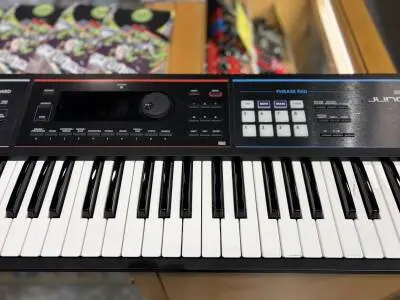 Roland - JUNO-DS 61 2