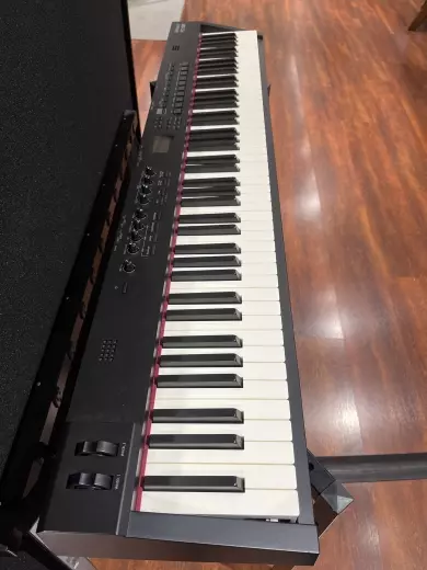 Roland - RD-88 3