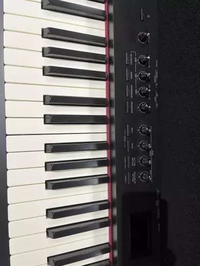 Roland - RD-88 6