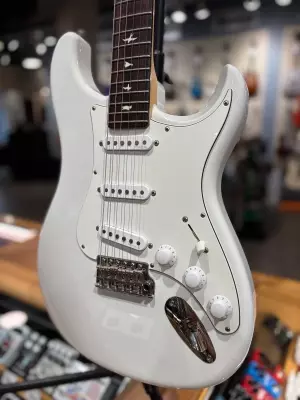 PRS Guitars - Silver Sky Frost, rosewood 2