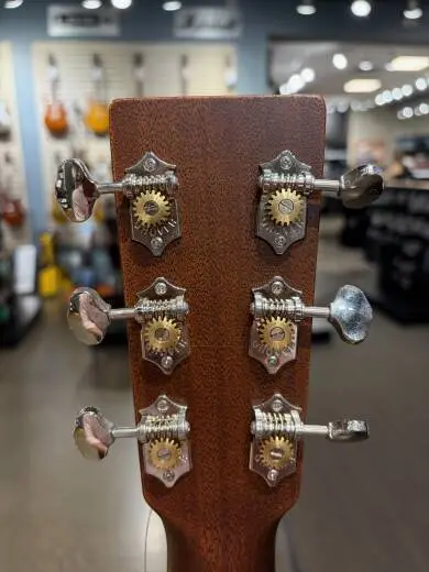 Martin Guitars - 000-15M 2