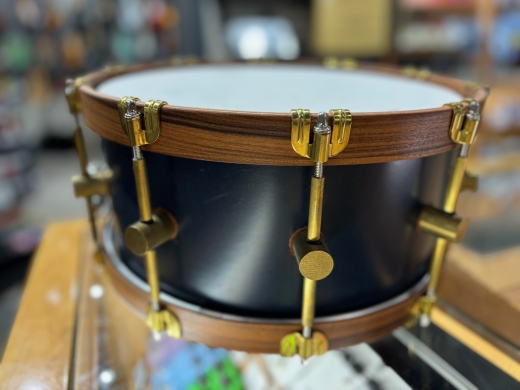 A&F Drum Co. Club Maple Chandler Blue Snare 3
