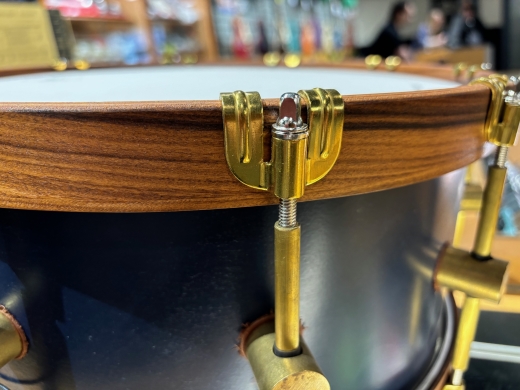 A&F Drum Co. Club Maple Chandler Blue Snare 4