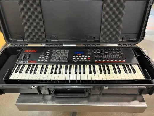 Store Special Product - Akai - MPK261