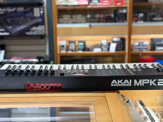 Akai - MPK261 2
