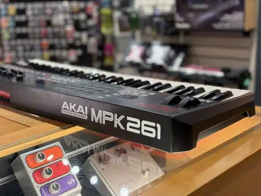 Akai - MPK261 2