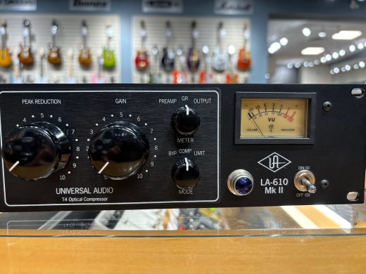 Universal Audio - LA-610 MKII 3