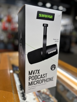 Store Special Product - Shure - MV7X