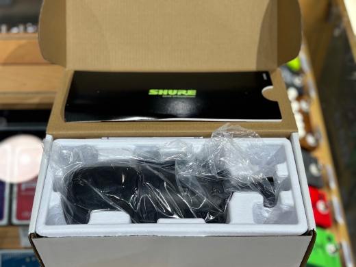 Store Special Product - Shure - MV7X