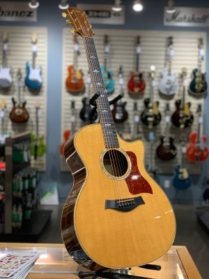 Taylor Guitars - 814CE