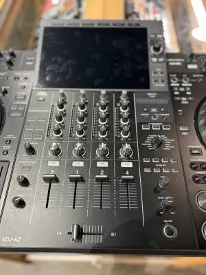 AlphaTheta - XDJ-AZ 2