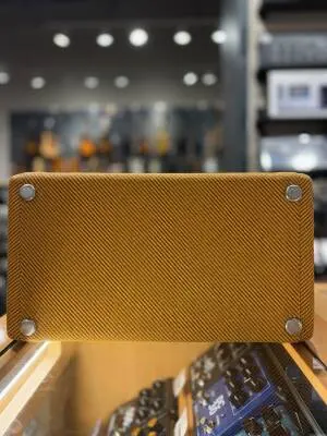 Fender - 816-0500-100 2