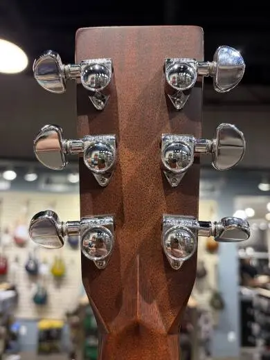 Martin 000-18 Left Handed acoustic 2