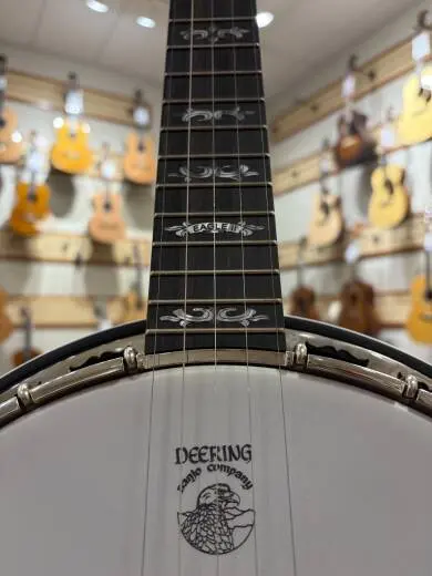 DEERING EAGLE II BANJO 2