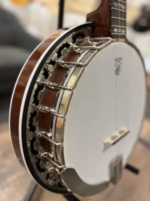 DEERING EAGLE II BANJO 2
