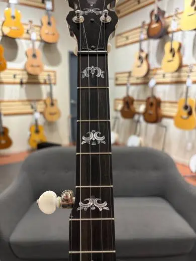 DEERING EAGLE II BANJO 2