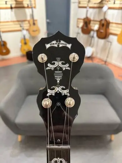 DEERING EAGLE II BANJO 2