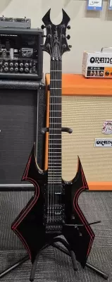 B.C RICH WMD WARBEAST GTR ONXY/RED PINSTRIPE