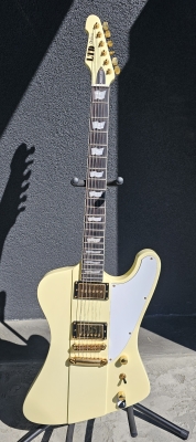 ESP Guitars Phoenix 1000 vintage white