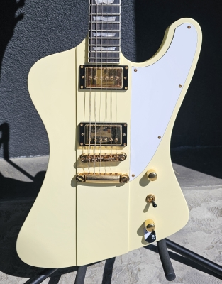 ESP Guitars Phoenix 1000 vintage white 2