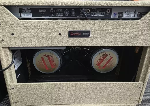 Fender - 21-7300-400 2