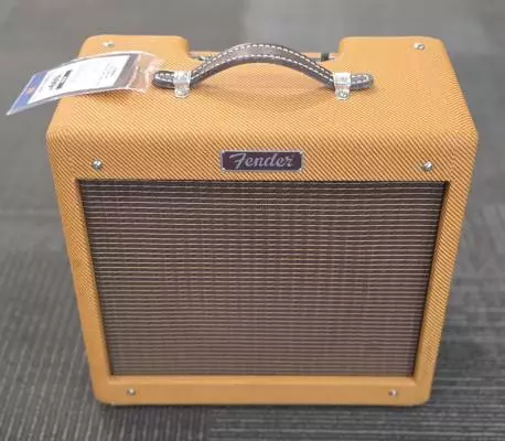 Store Special Product - Fender - 223-1300-000