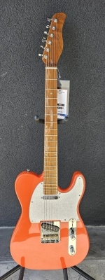 Sire Larry Carlton T7