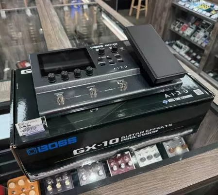 BOSS - GX-10