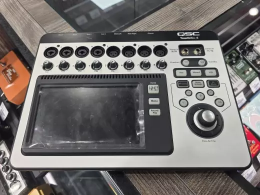 QSC - TOUCHMIX-8
