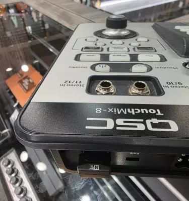 QSC - TOUCHMIX-8 2