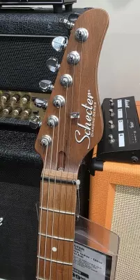 Schecter - 700-SHC 2