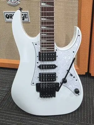 Ibanez - RG450DXBWH 2