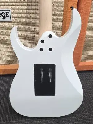 Ibanez - RG450DXBWH 2