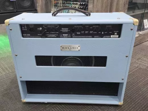 Blackstar HT Club 40 MK II Black and Blue Version 2