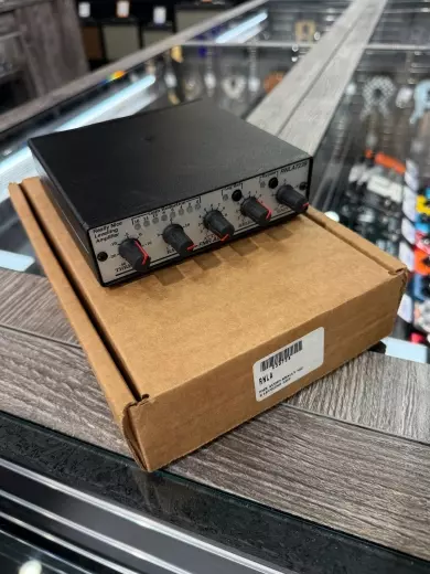 FMR Audio - Really Nice Levelling Amplifier