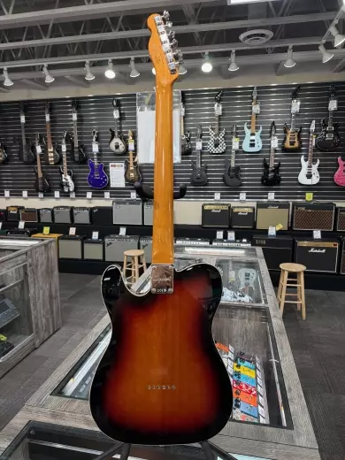Squier - 037-4042-500 2