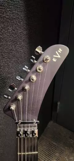 EVH - 510-8002-557 2