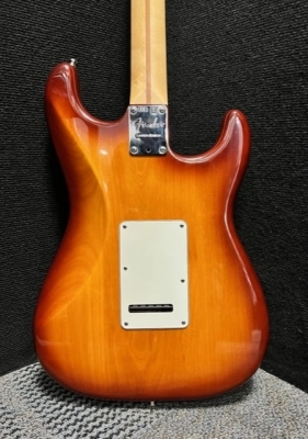 FENDER AM STD STRAT LH RW 2