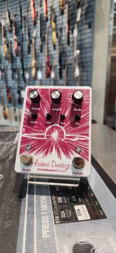 EarthQuaker Devices Astral Destiny Octave Reverb Pedal