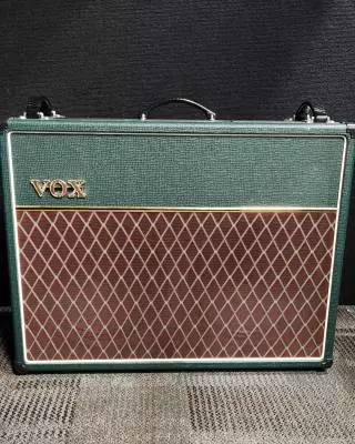 VOX AC30 LTD RACING GREEN