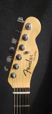 Fender - 011-4211-708 2
