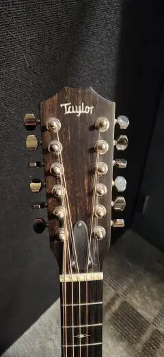 TAYLOR 352CE, V-CLASS BRACING 2