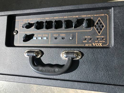 Vox - AV15 2