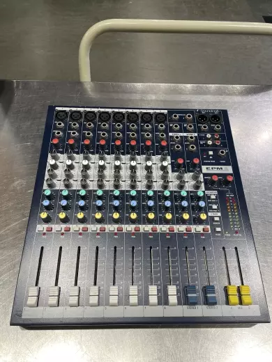 Soundcraft - EPM8 2