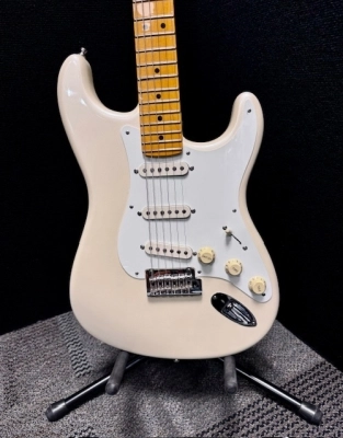 FENDER LINCOLN BREWSTER STRAT OWP 2